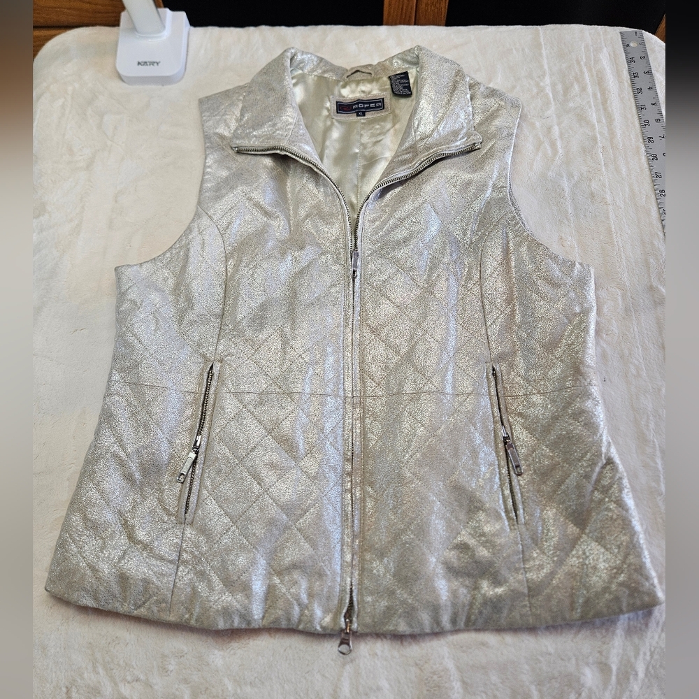 Roper Silver Metallic Quilted Vest